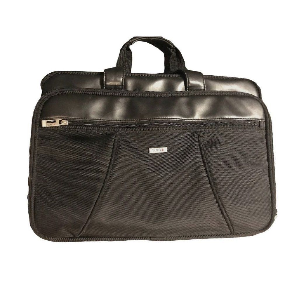 Solo extra-wide Computer brief case excellent condition